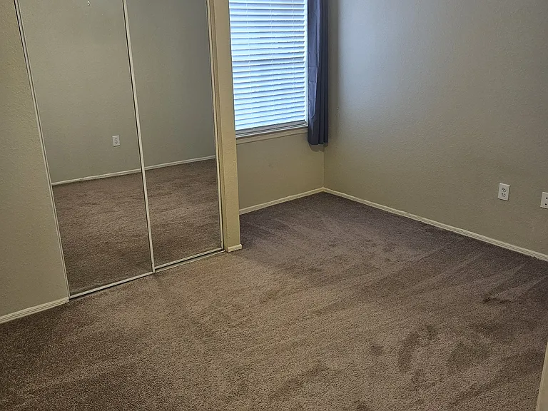 3705 SW 27th St #223 — Photo 9