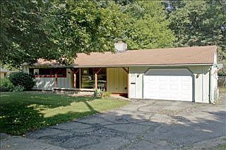 2nd image of 33 Parkridge Dr