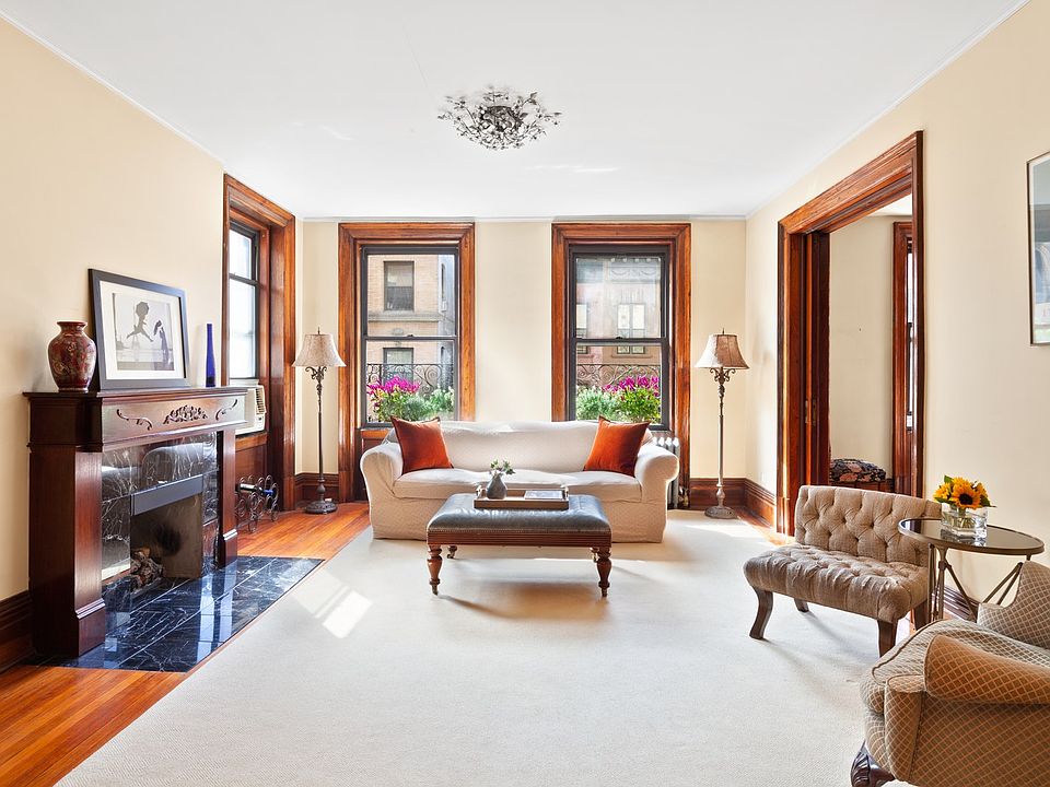 1st image of 203 W 112th St APT 3E