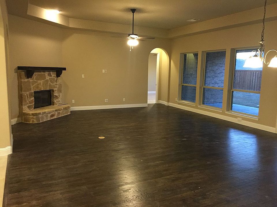 1st image of 4923 Texoma Dr