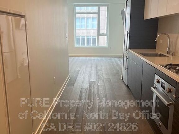 4th image of 1688 Pine St Unit E608