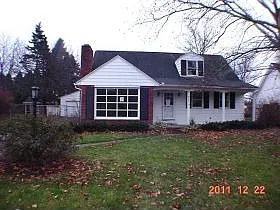 5385 Adrian St photo 1