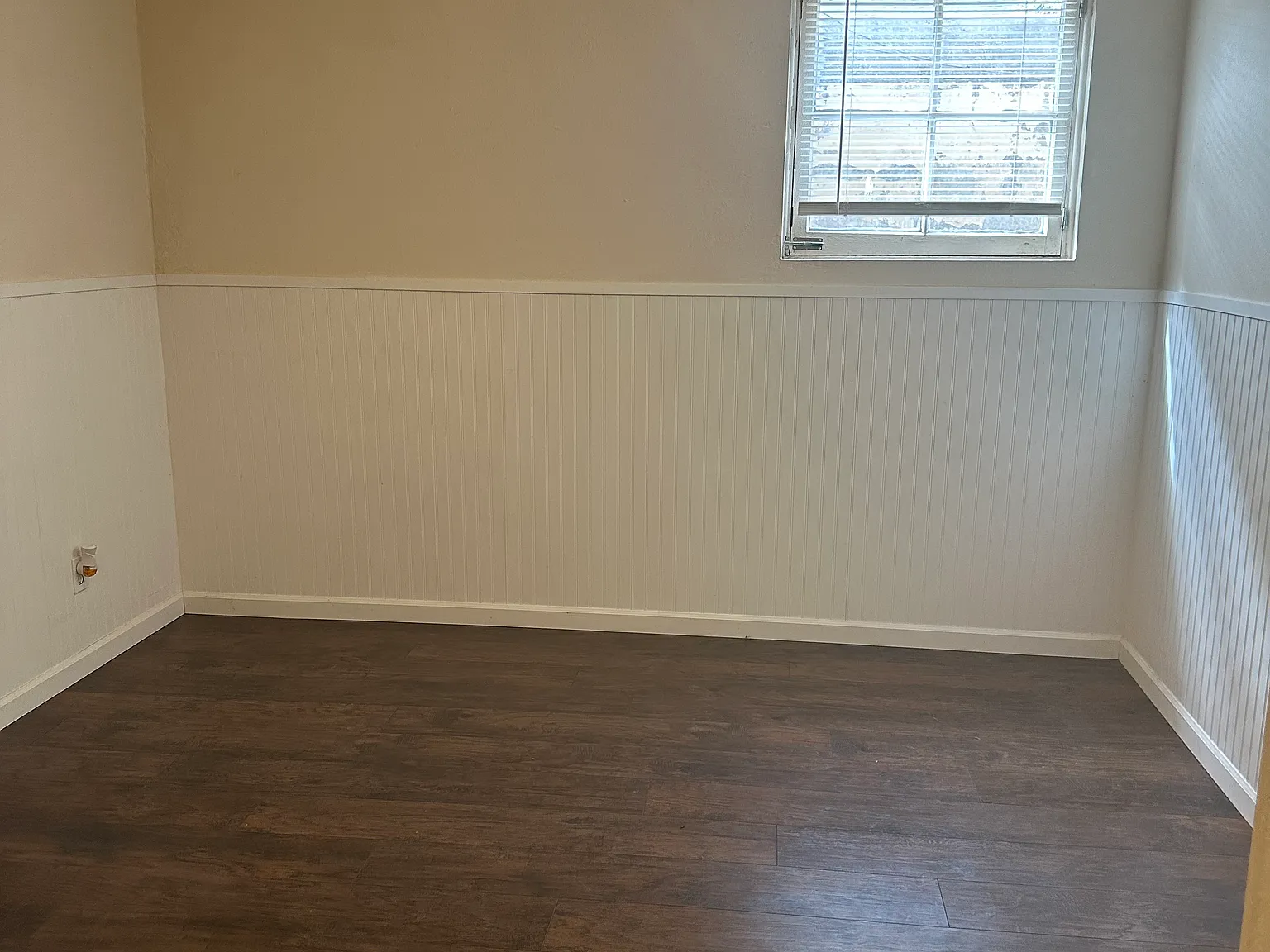 435 Basin St — Photo 2