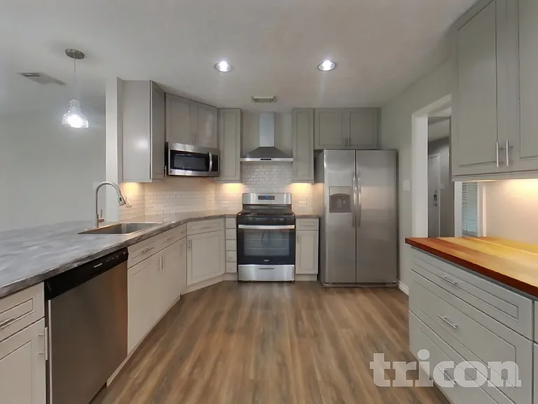 15614 Fox Springs Dr — Photo 7