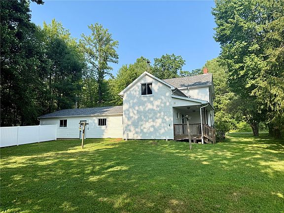 5th image of 81 Hartwick Rd