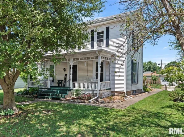 109 W Main St, Pleasant Plains, IL 62677