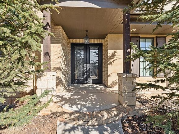 3rd image of 4624 Roundup Rd