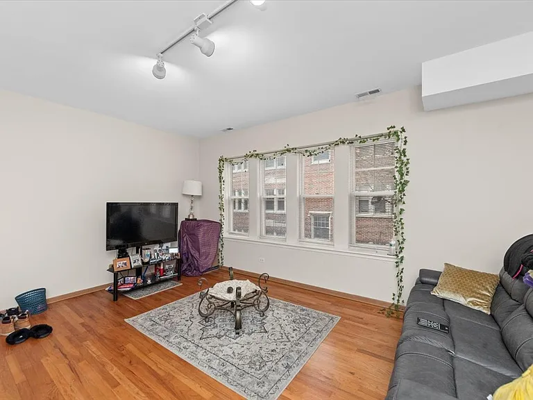 2307 E 70th Pl #214 — Photo 4