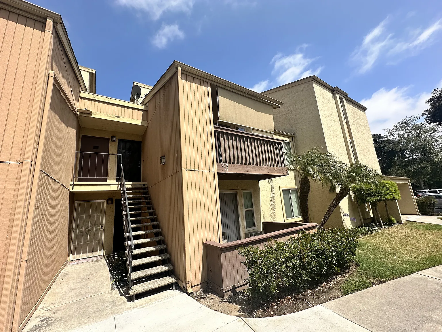 5906 Rancho Mission Rd #12 - 12 — Photo 4