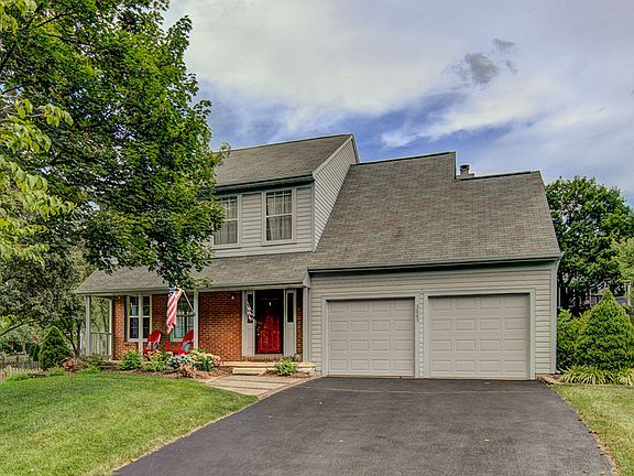 2nd image of 3005 Emerald Chase Dr