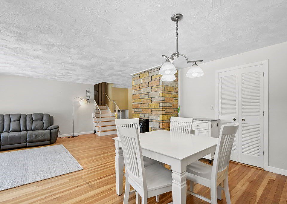 55 Harrow Rd, Norwood, MA 02062 Zillow