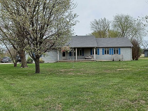 4th image of 1531 E Highland Ave