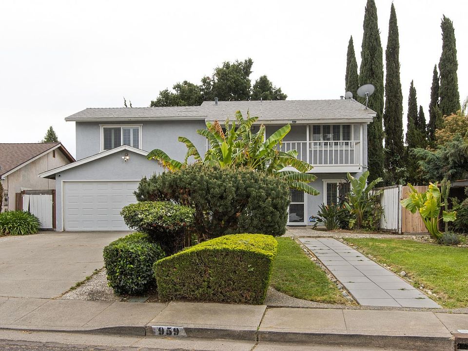 1st image of 959 Coventry Lane