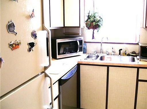4th image of 2666 Emory Dr E APT F