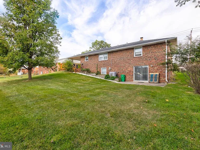 4305 Briggs Chaney Rd — Photo 18