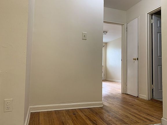 5th image of 5608 Avenue N #2