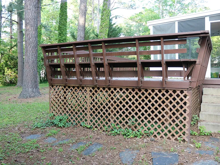 8516 Wetherly Dr — Photo 22