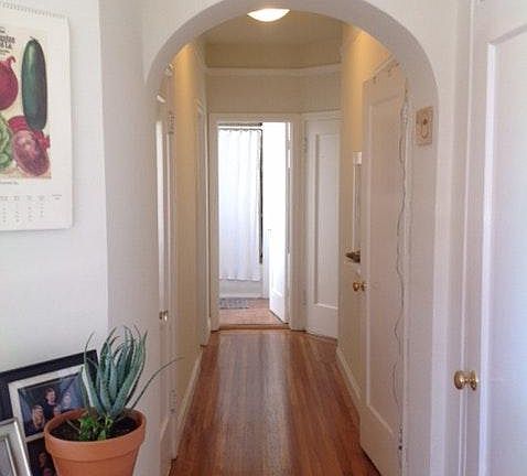 3rd image of 747 Eddy St