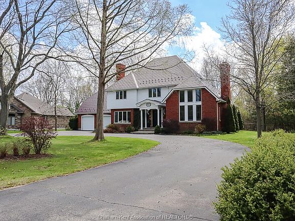 3rd image of 1821 Blackwell Rd
