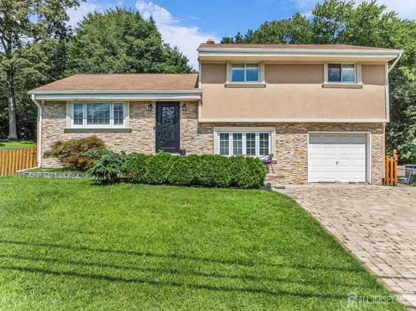 12 Washington Ave, South Amboy, NJ 08879