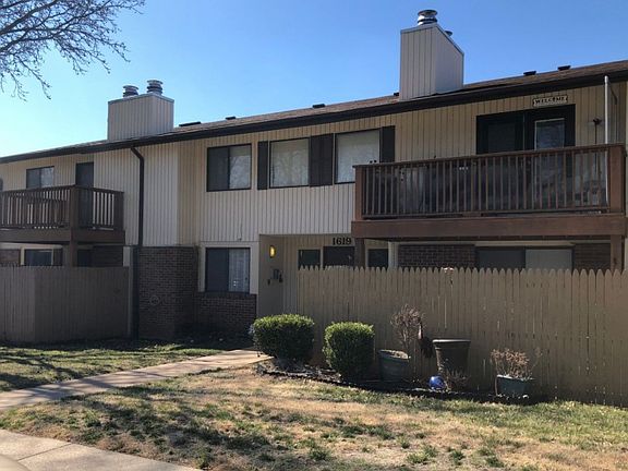 2nd image of 1619 Summer Run Dr Unit 24