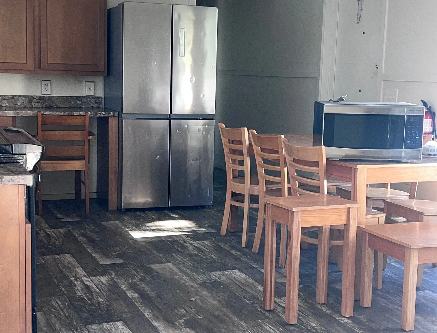 3 bed, 1048 sqft, $1,500 — Photo 1