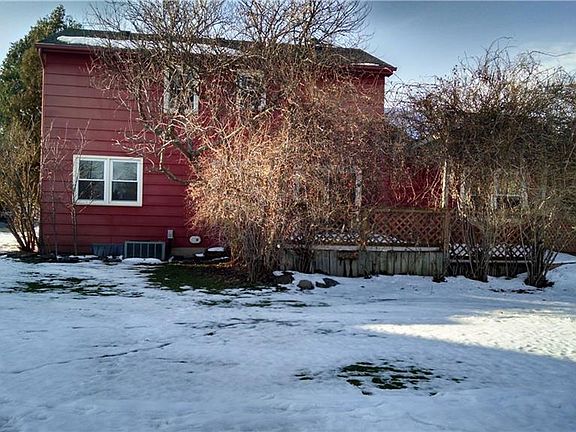 3rd image of 3 Newcomb Dr