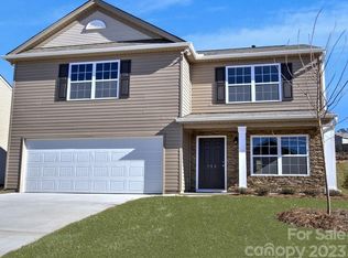 4601 Opus Ln, Charlotte, NC 28214