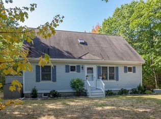 30 Beaver Pond Rd, Kennebunkport, ME 04046