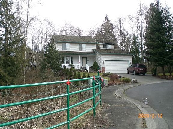 2nd image of 225 116th Dr NE