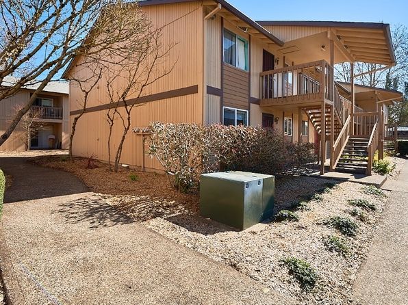 3404 19th Ave APT 105, Forest Grove, OR 97116