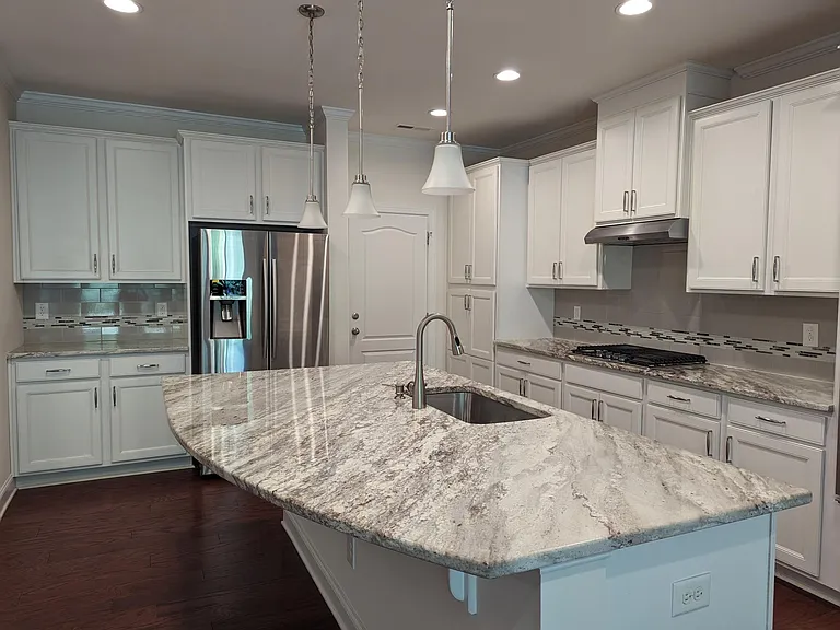 220 Alamosa Pl — Photo 7