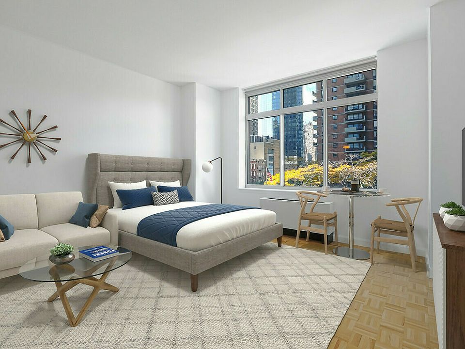 1st image of 360 W 43rd St APT S4j