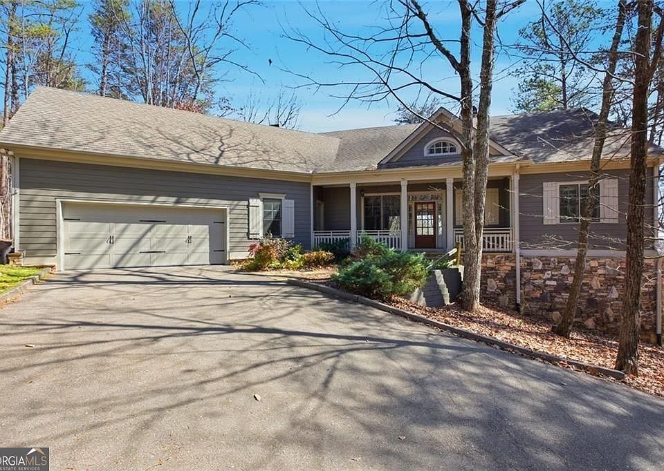 1st image of 15 Wedgewood Dr