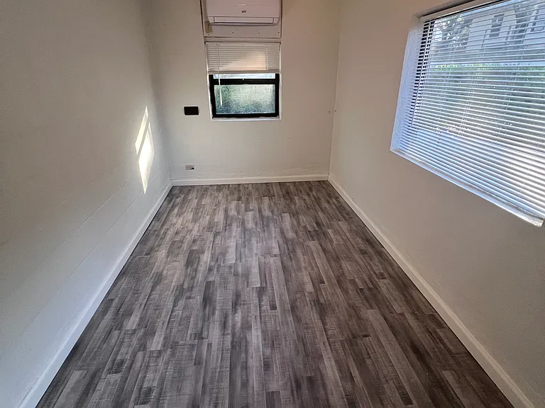 25315 Triangle Loop — Photo 2