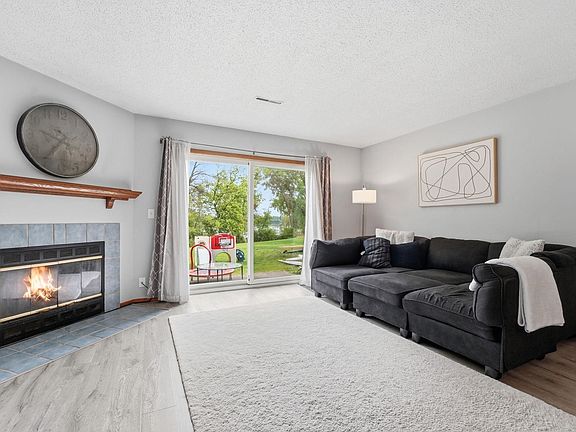 5th image of 3040 Shields Dr APT 104