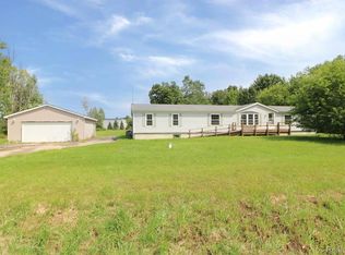 1711 Riniel Rd, Lennon, MI 48449