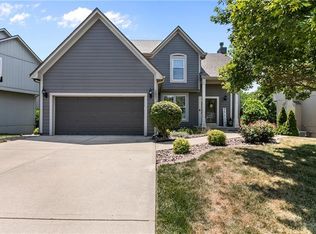 257 N Overlook St, Olathe, KS 66061