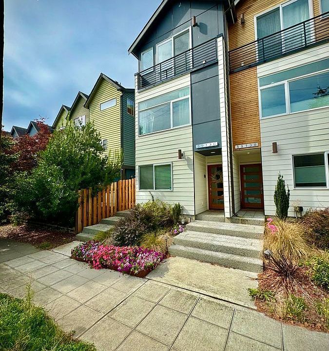 1st image of 5913 California Ave SW Unit C