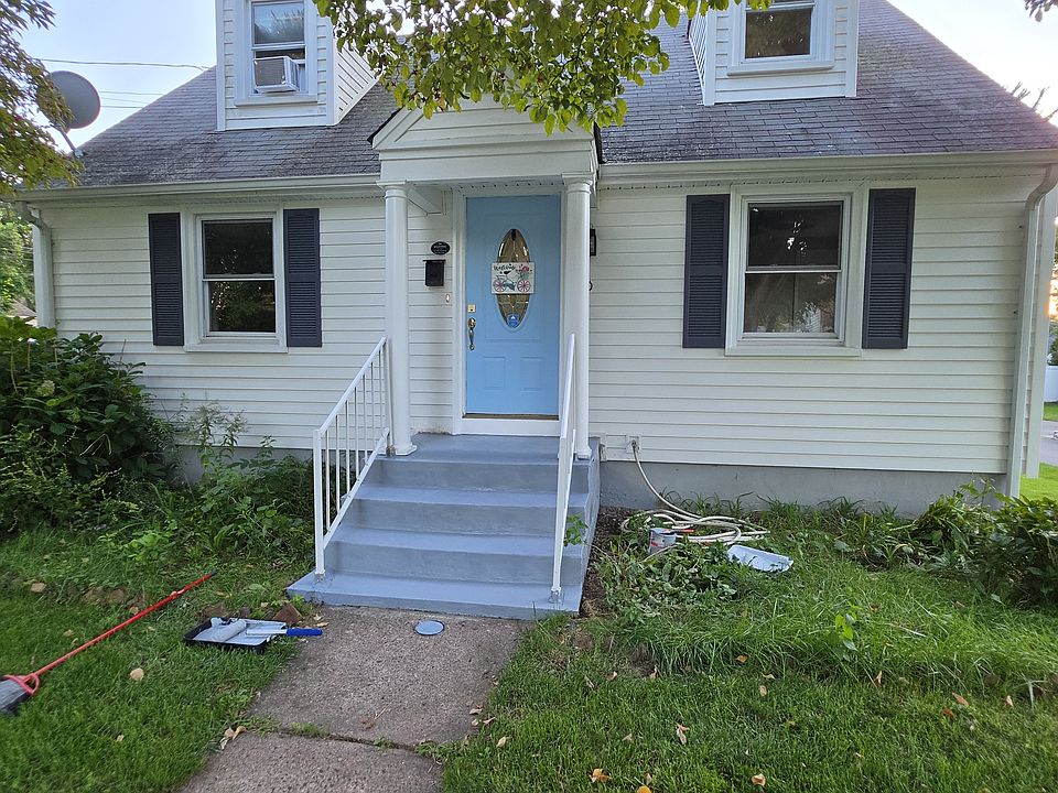 1st image of 30 Coolidge St