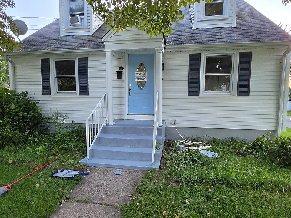 30 Coolidge St
