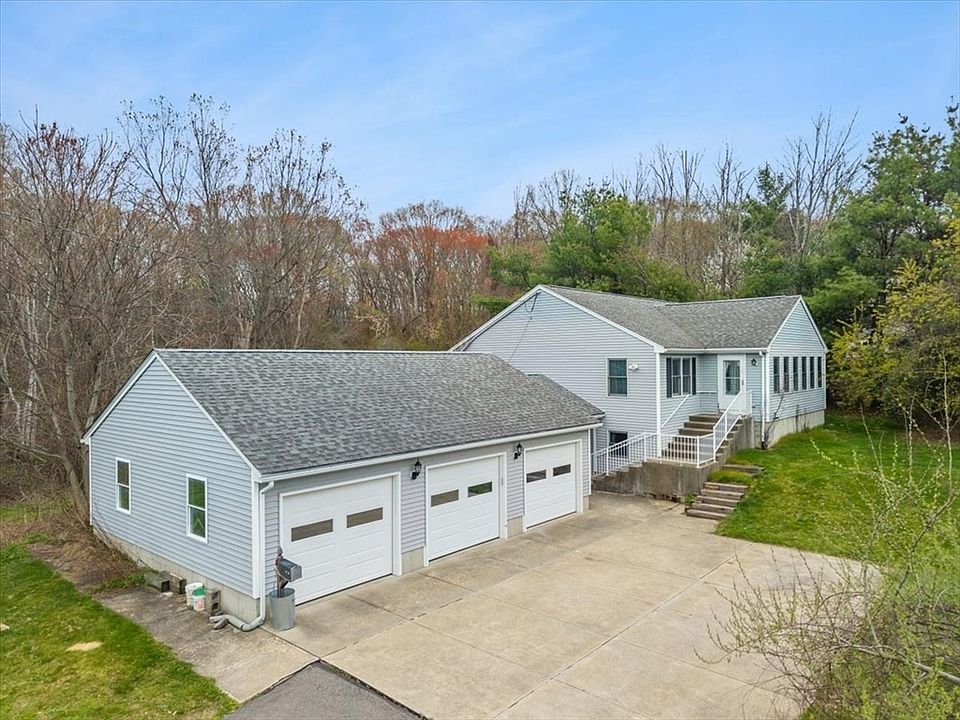 1st image of 205 Paine Rd