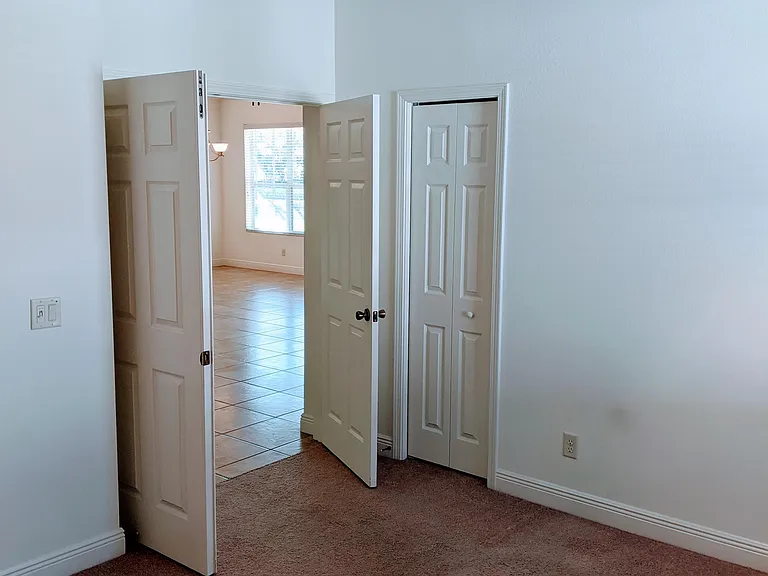 1882 W Angelica Loop — Photo 10