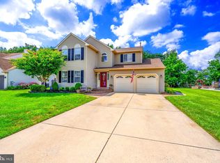 24 Springcress Dr, Delran, NJ 08075