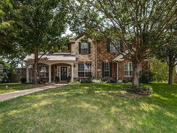 3rd image of 2510 Cove Hollow Ct