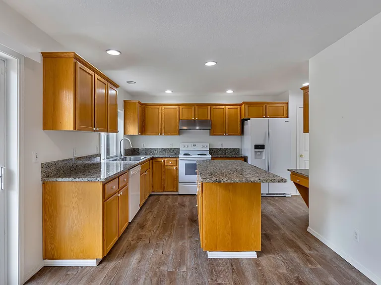 14977 SE Bradford Rd — Photo 21