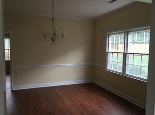 524 Lindley Rd, Greensboro, NC 27410