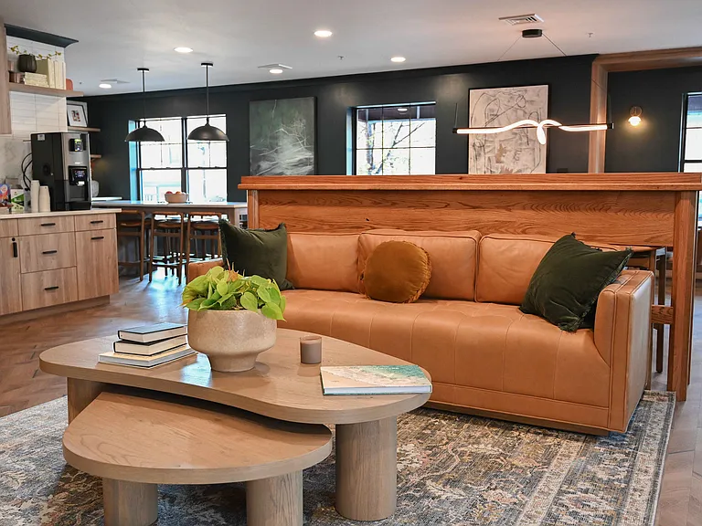Library Hill Apartments — Photo 14