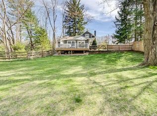 343 E Garfield Rd, Aurora, OH 44202