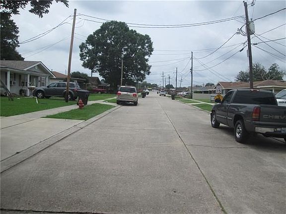2nd image of 123 Vista Dr